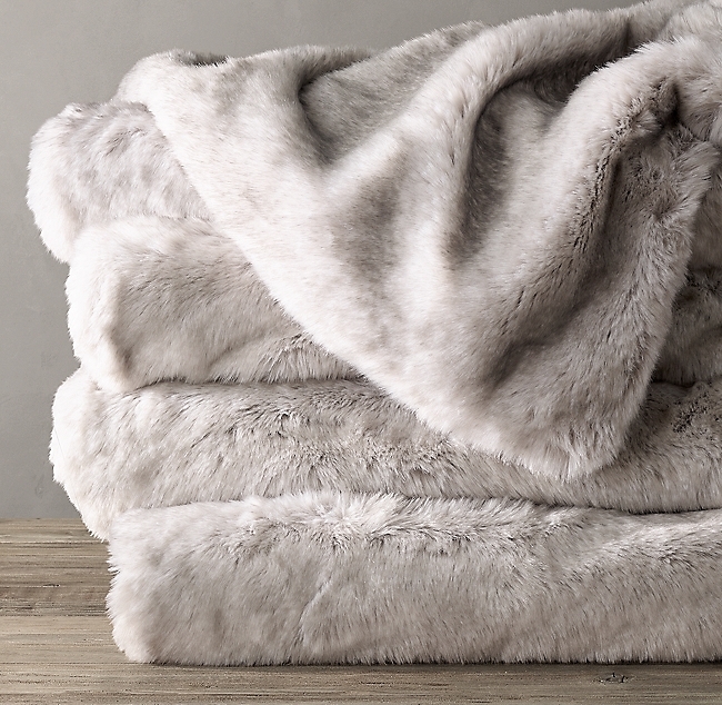 LUXE FAUX FUR THROW - Chinchilla - Image 0