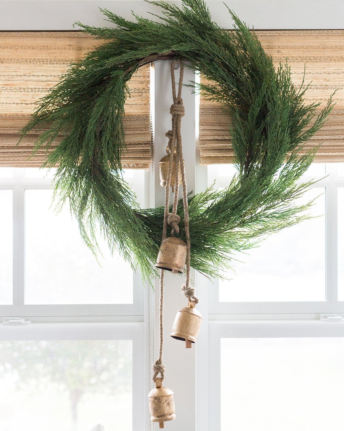 FAUX NATIVE CEDAR WREATH - Image 2