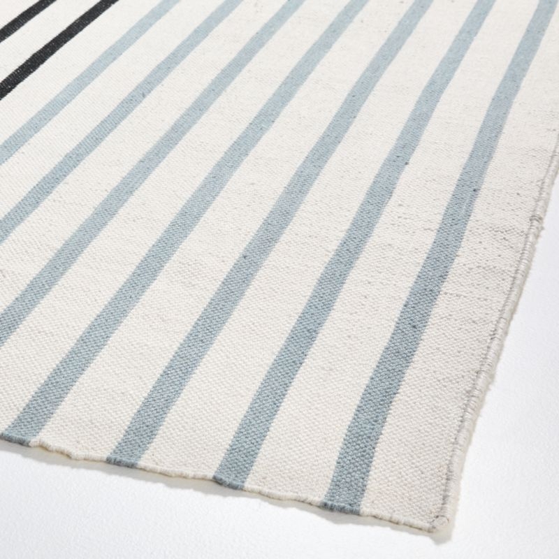 8'x10' Colorblock Stripe Performance Rug - Image 2