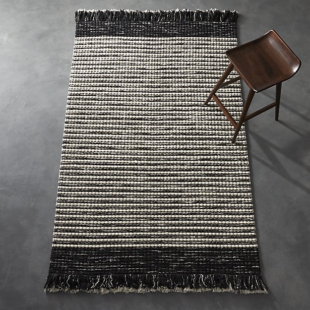 boucle black and white fringe rug 8'x10' - Image 3
