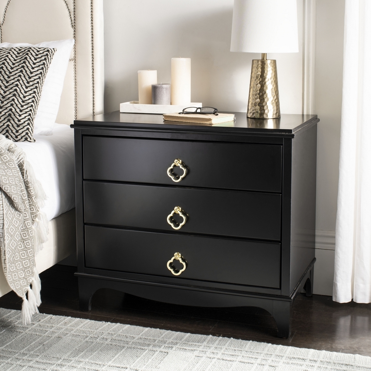 Hannon 3 Drawer Contemporary Nightstand - Black - Arlo Home - Image 1