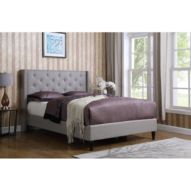 Queen Gray Boswell Upholstered Platform Bed - Image 0