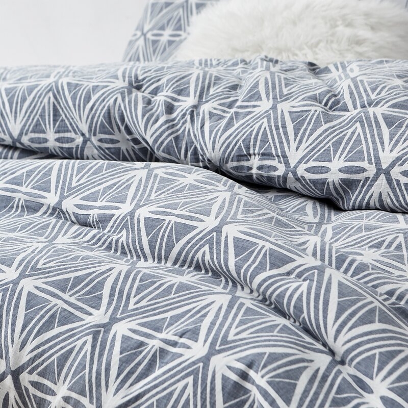 Rowsey Reversible Comforter Set - Image 1