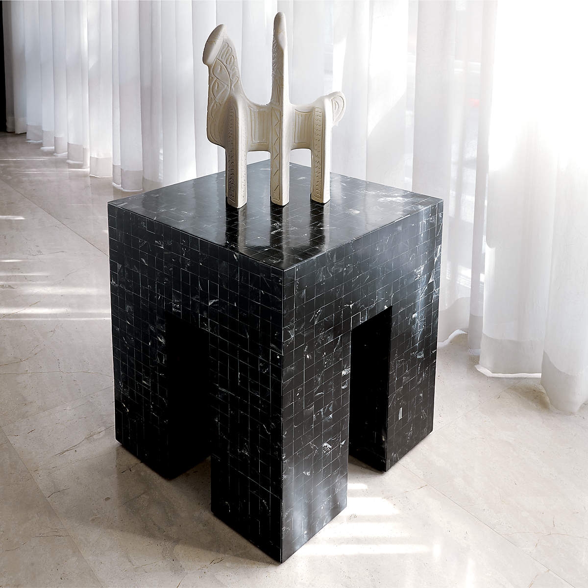 SCATOLA FAUX HORN BLACK SIDE TABLE - Image 1