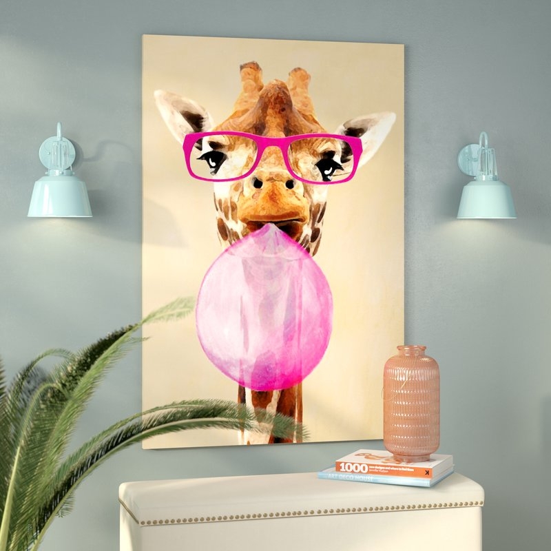 'Clever Giraffe with Bubblegum' Painting Print on Canvas - Image 2