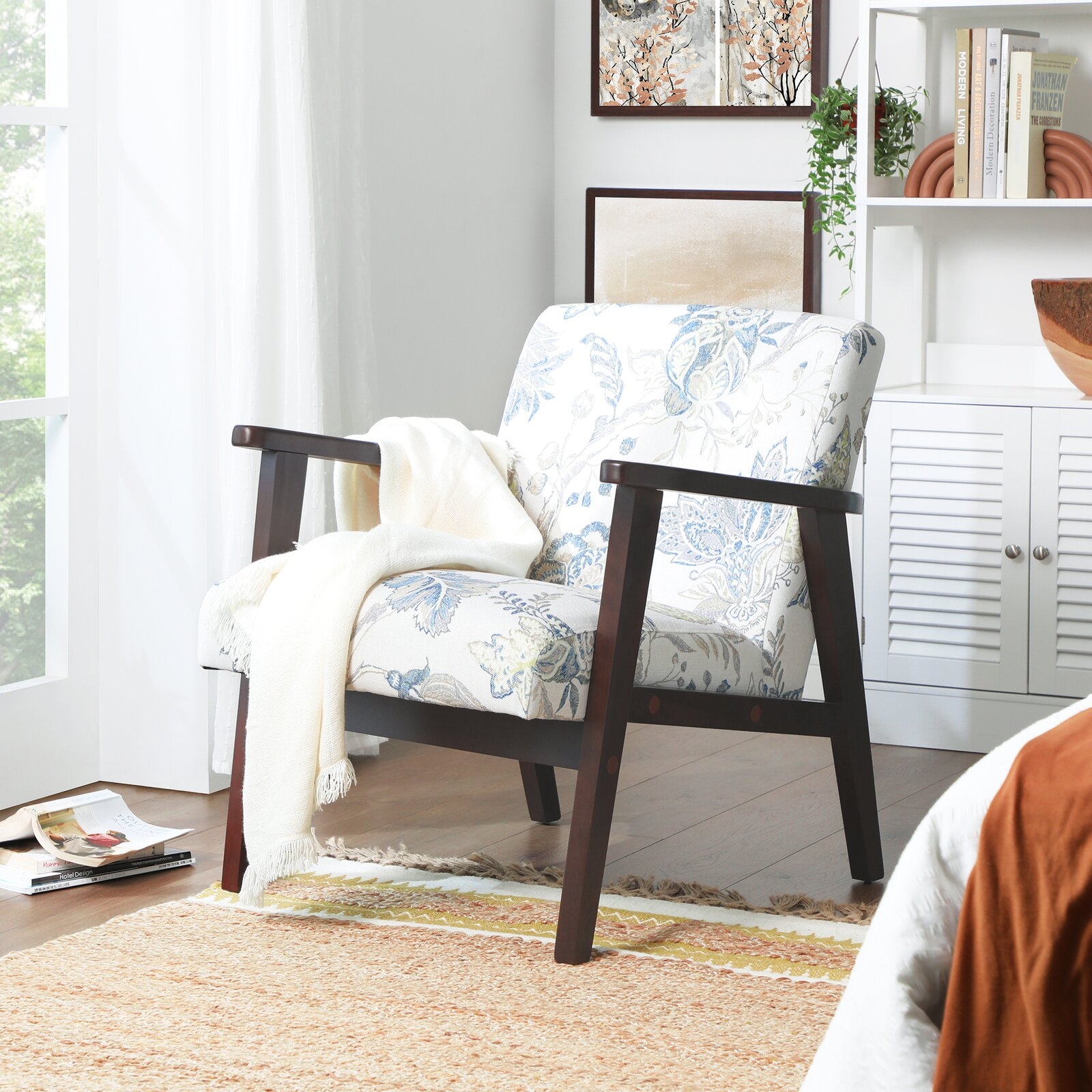 Minni 30.7'' Wide Armchair - Image 0