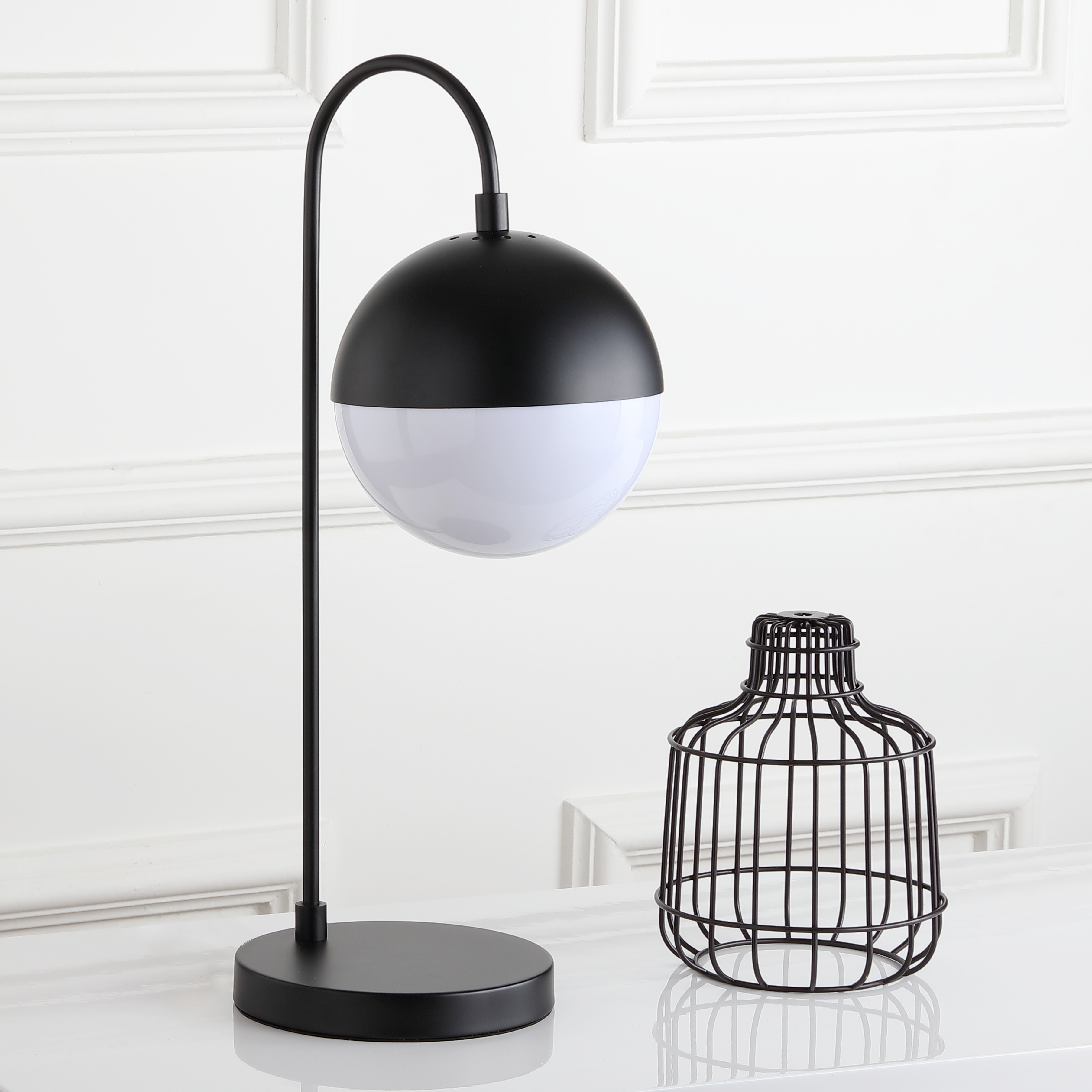 Vega Lamp, Black - Image 1