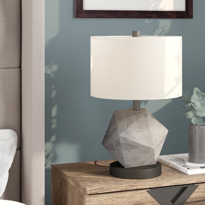 Kinchen 19.5" Table Lamp - Image 0