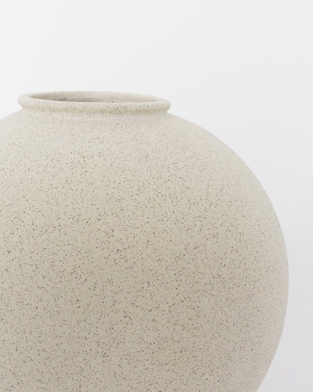 SPHERE VASE - WHITE - Image 2