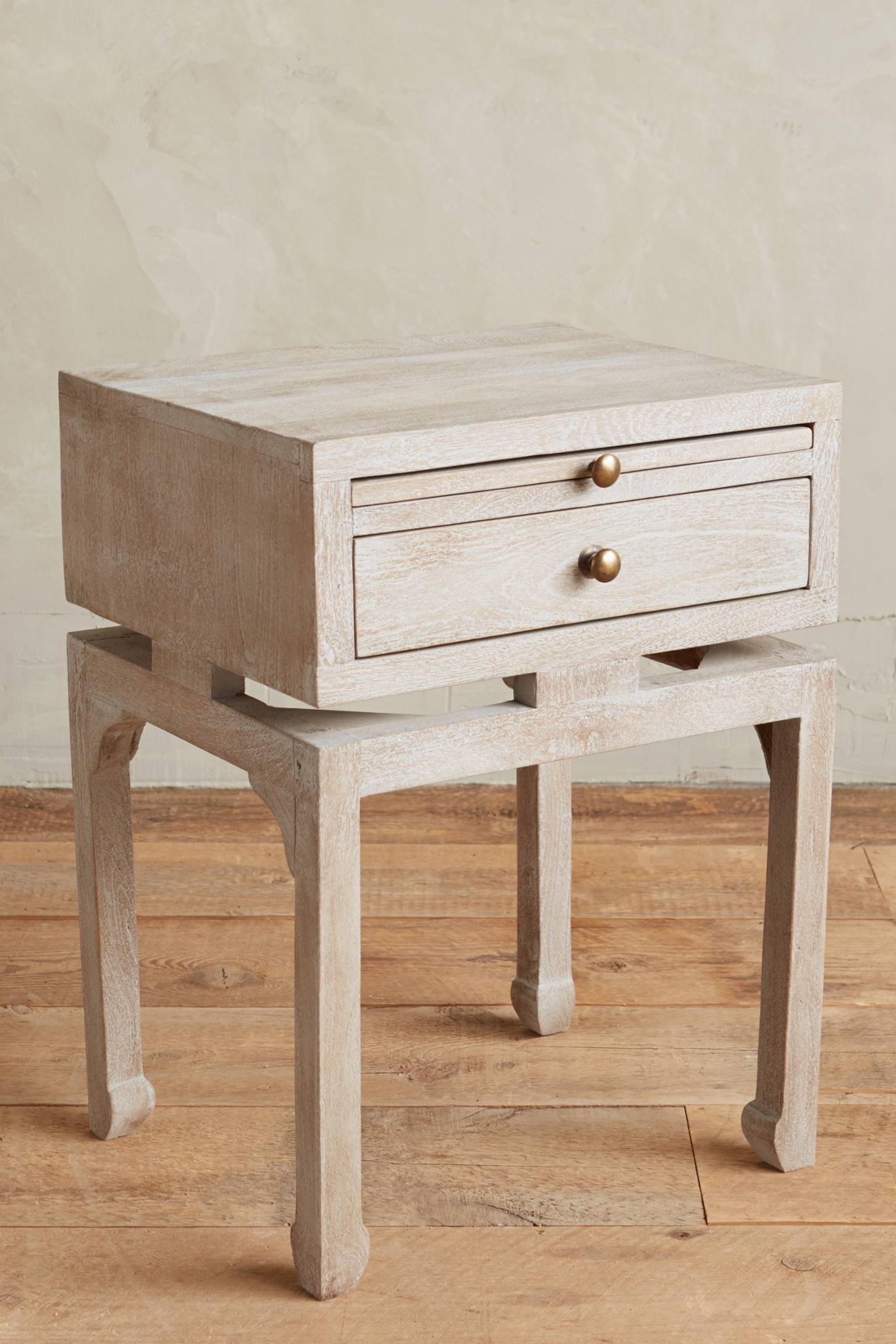 Tanah Nightstand - Color Code: 004 - Image 0