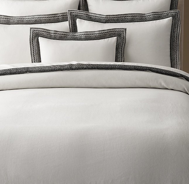 MILOU EMBROIDERED LINEN DUVET COVER - Ivory/Black - King - Image 0