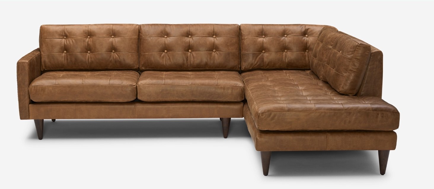 Eliot Leather Sectional with Bumper - Right Arm Orientation - in Santiago Ale with Mocha Wood Stain - Image 4