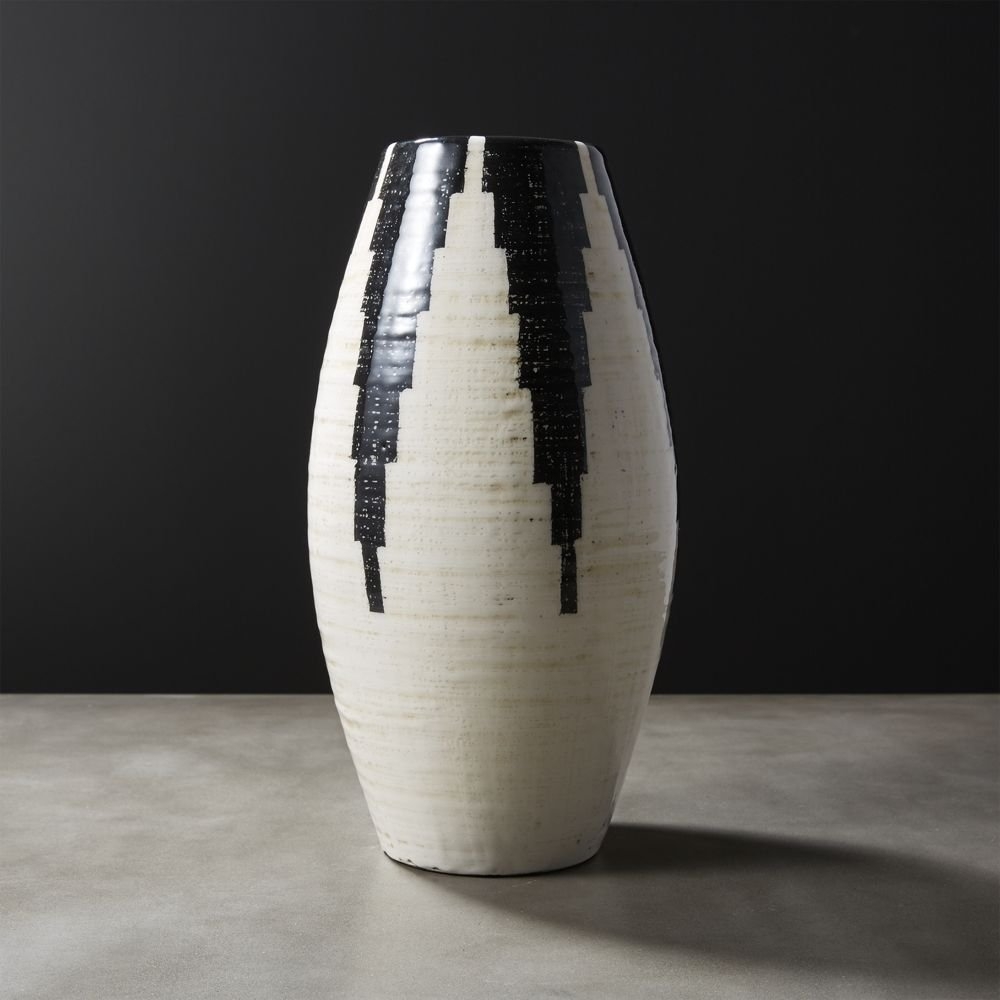 Siena Black and White Vase - Image 0