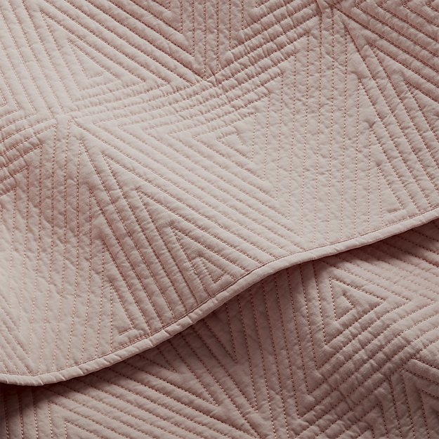 triangle pink full/queen coverlet - Image 0