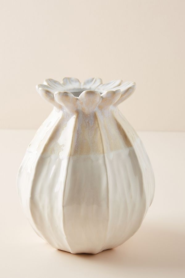 Lotus Pod Vase - Medium - Image 0