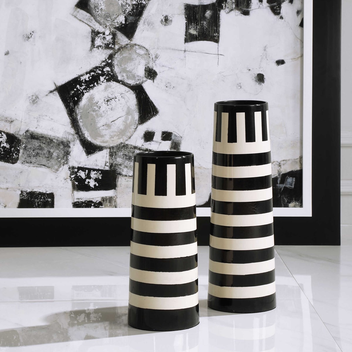 Amhara Vases, Black & White, Set of 2 - Image 1