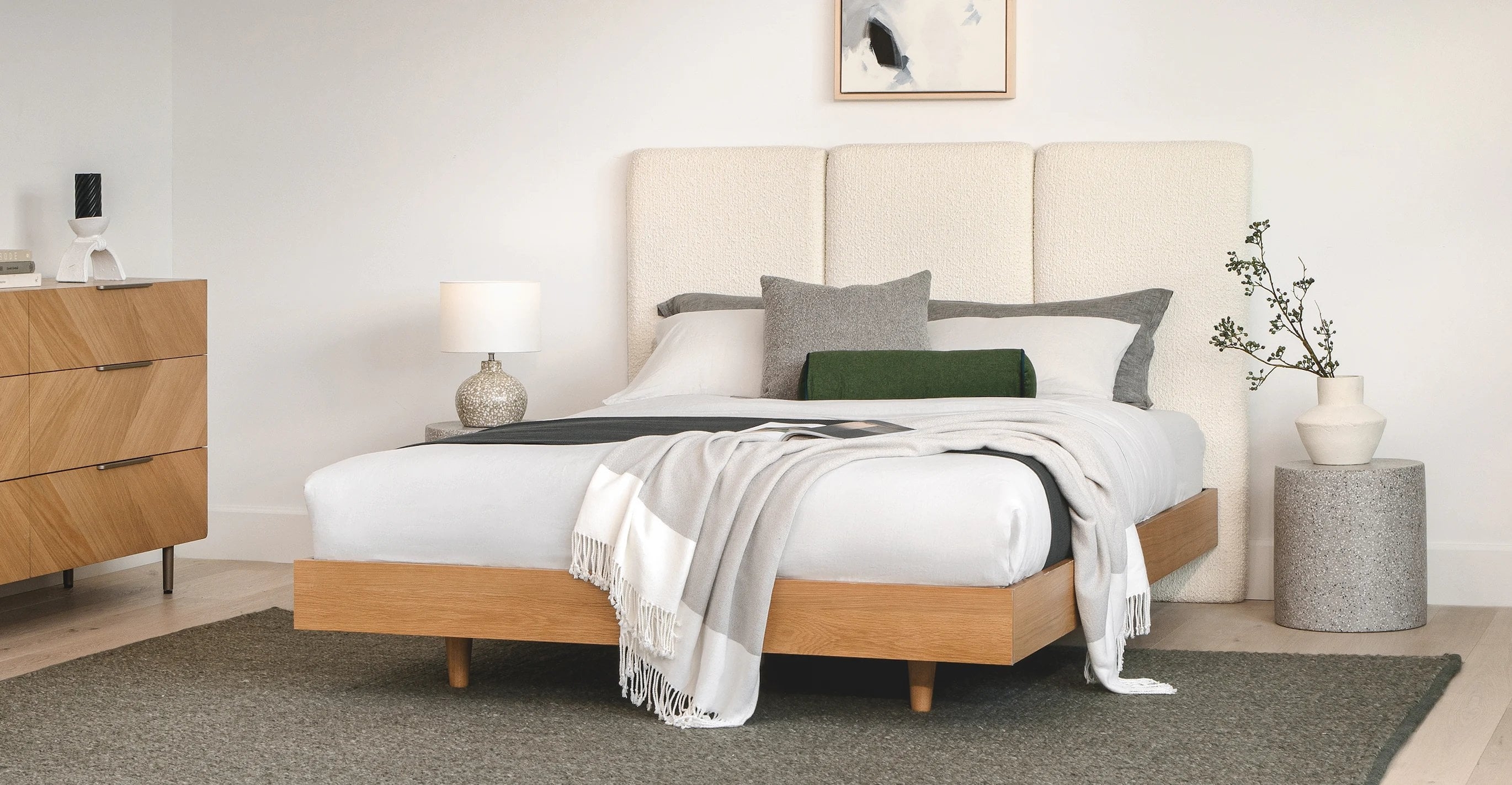 Noel Queen Headboard - Lunaria White Bouclé - Image 1