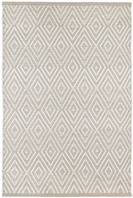 Diamond Indoor/Outdoor Rug-9x12' - Image 0