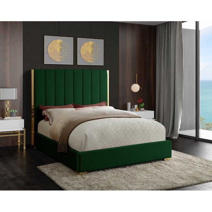 Aeliana Velvet Upholstered Platform Bed, Green, Queen - Image 0