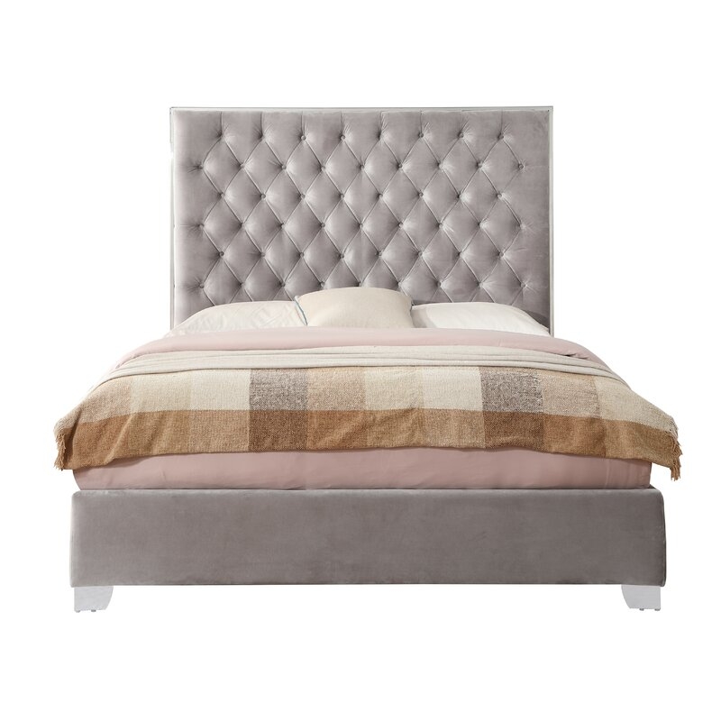 Lollie Tufted Low Profile Standard Bed - Image 2