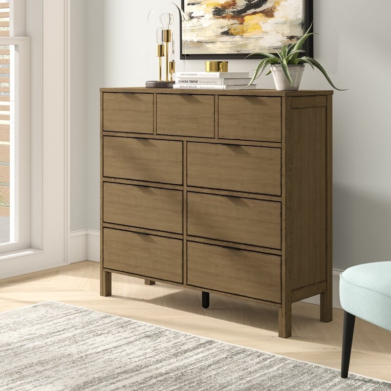 Hosier 9 Drawer Dresser - Image 1