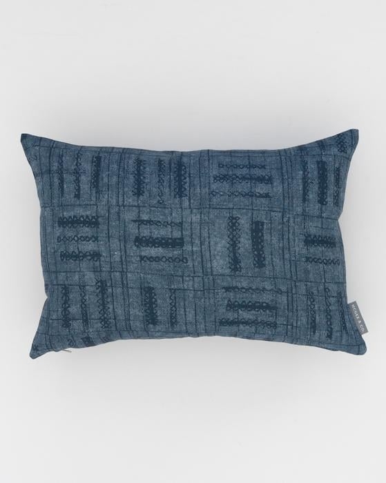 AMORET PILLOW COVER - Image 0