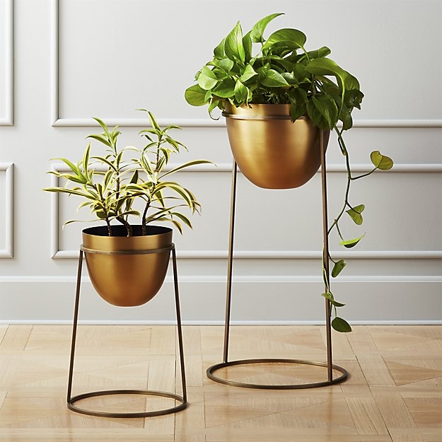 milo brass planter on stand large - Image 1