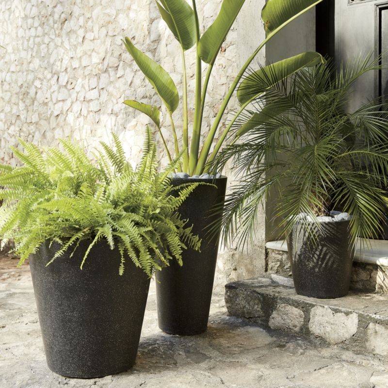 shore polyterrazzo large black planter - Image 2