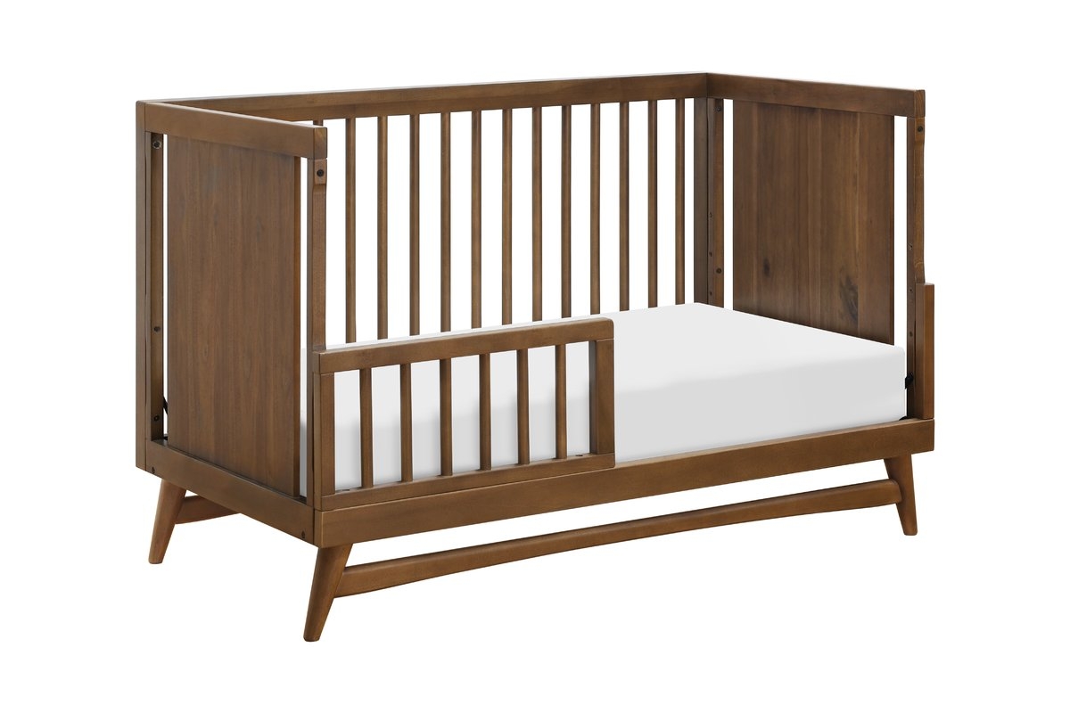 Peggy 3-in-1 Convertible Crib - Image 3