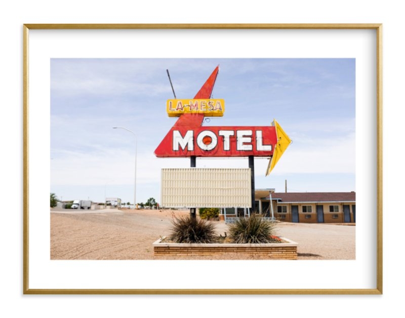 Motel - Image 0