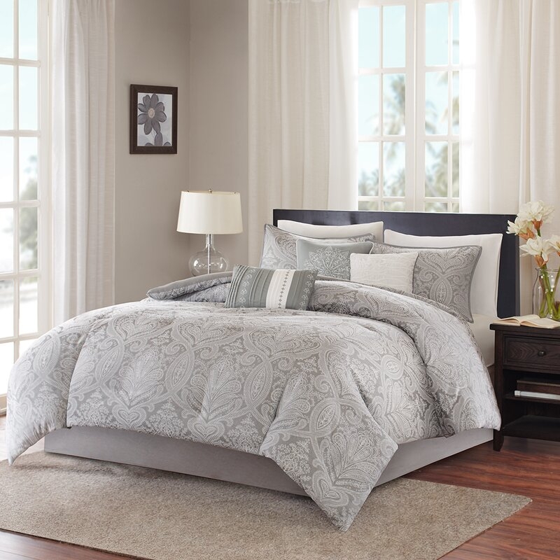 Upson Comforter Set - Image 0