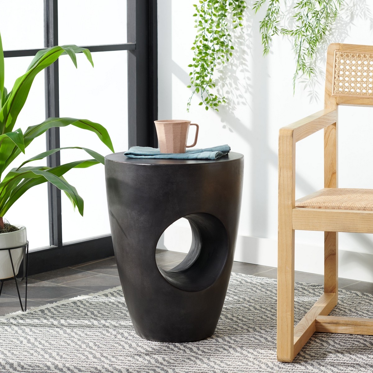 Aishi In/Outdoor Accent Stool - Black - Safavieh - Image 2