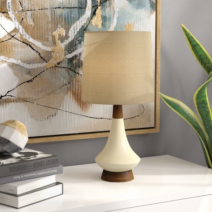 Villela Retro 18.5" Table Lamp - Image 0