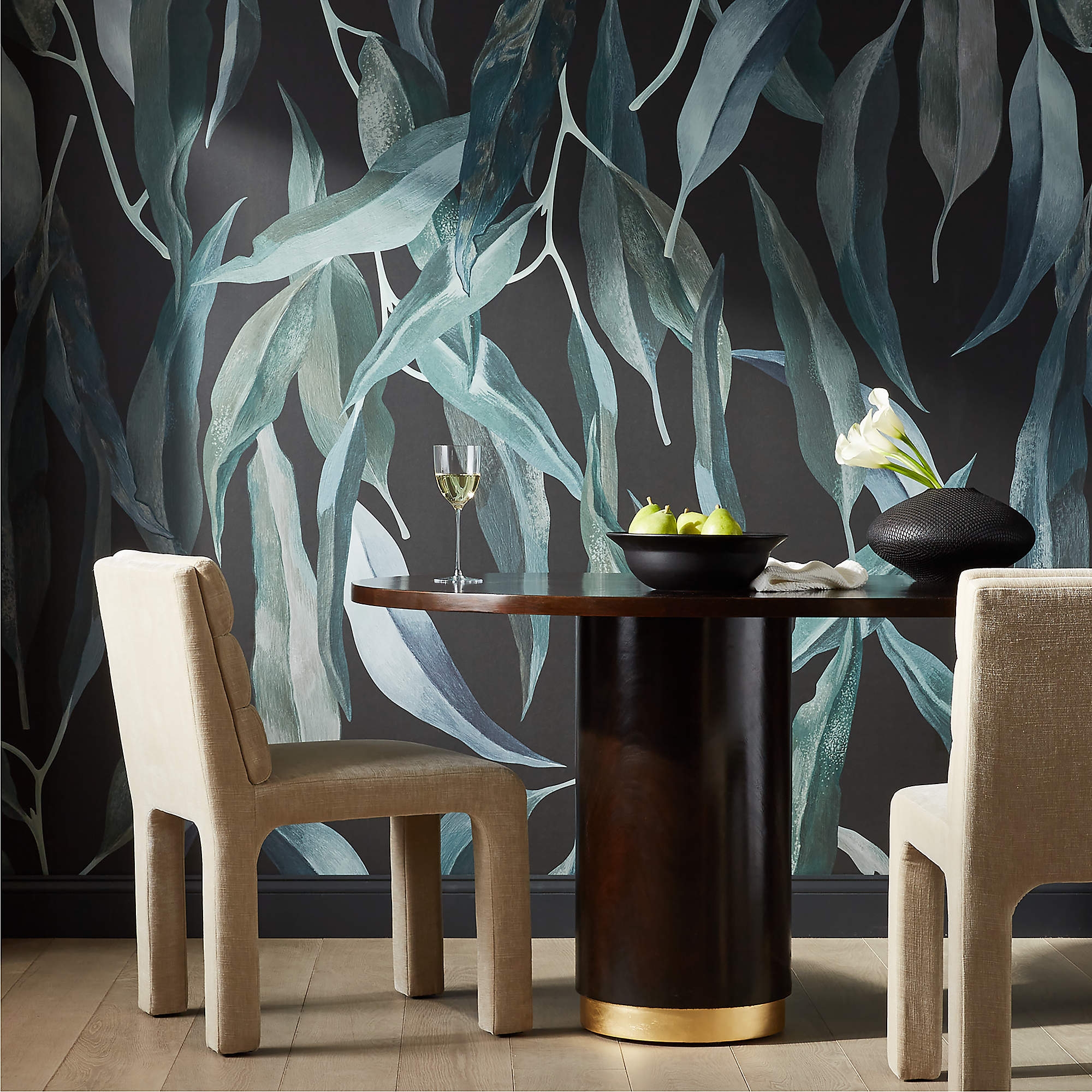 Lyptus Green Wallpaper - Image 0