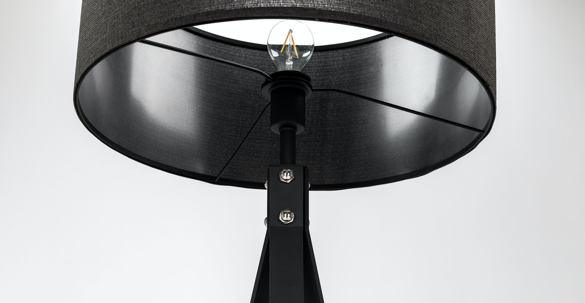 Treo Floor Lamp, Black - Image 4