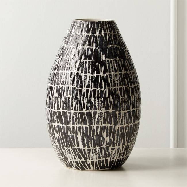 Quill Vase - Image 0