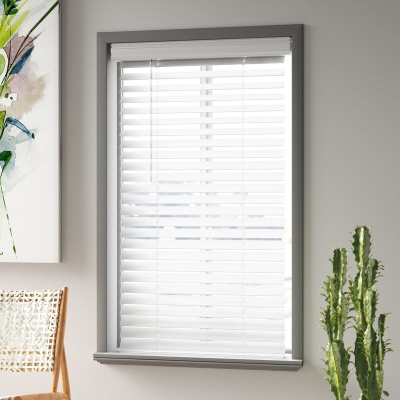 Cordless Room Darkening Fauxwood Snow White Venetian Blind - Image 0