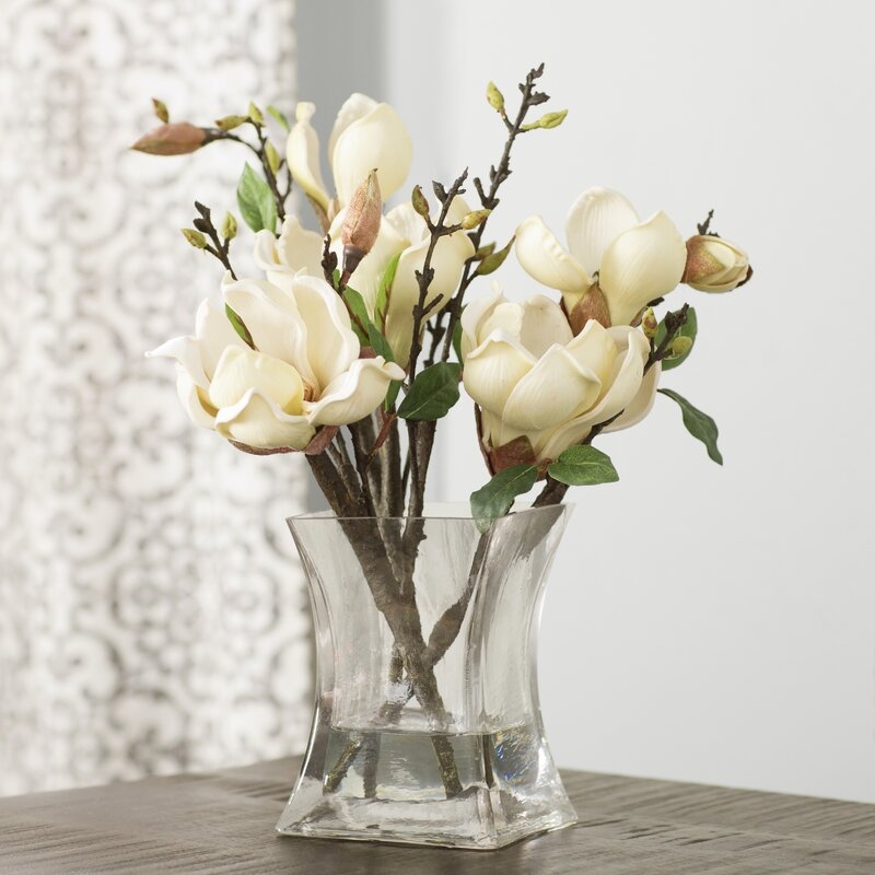 Magnolia Centerpiece in Vase - Image 0