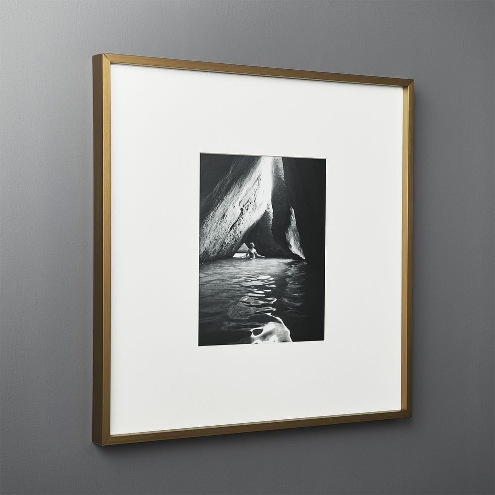 Gallery Frame with White Mat, Brass, 8"x10" - Image 1