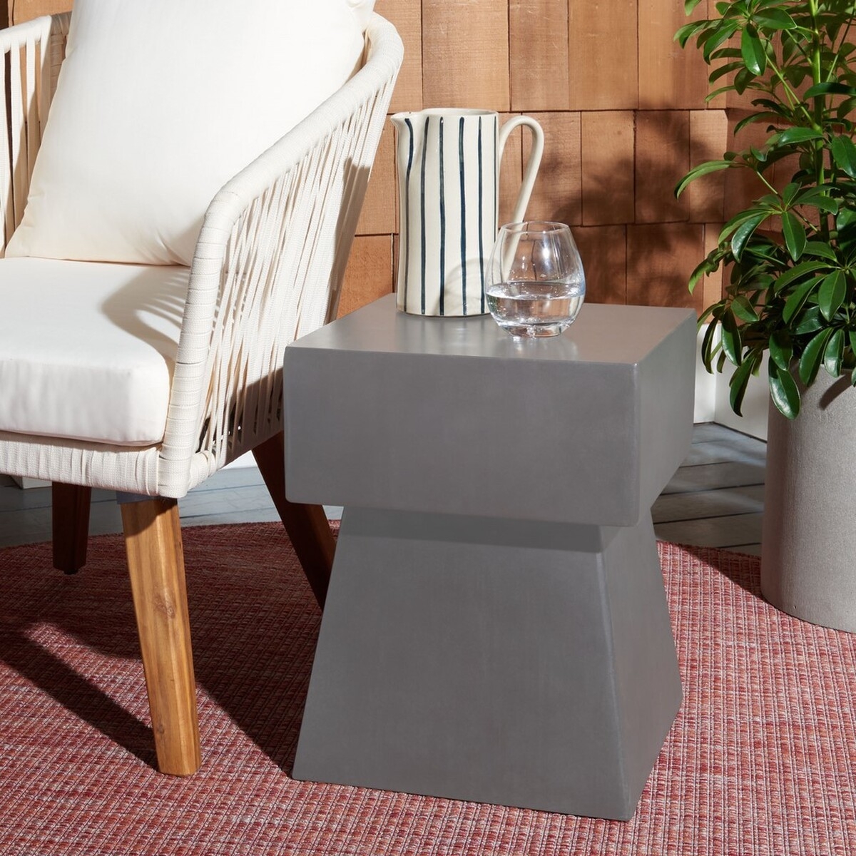 Zen Indoor/Outdoor Mushroom Modern Concrete 18.1-Inch H Accent Table - Dark Grey - Arlo Home - Image 1