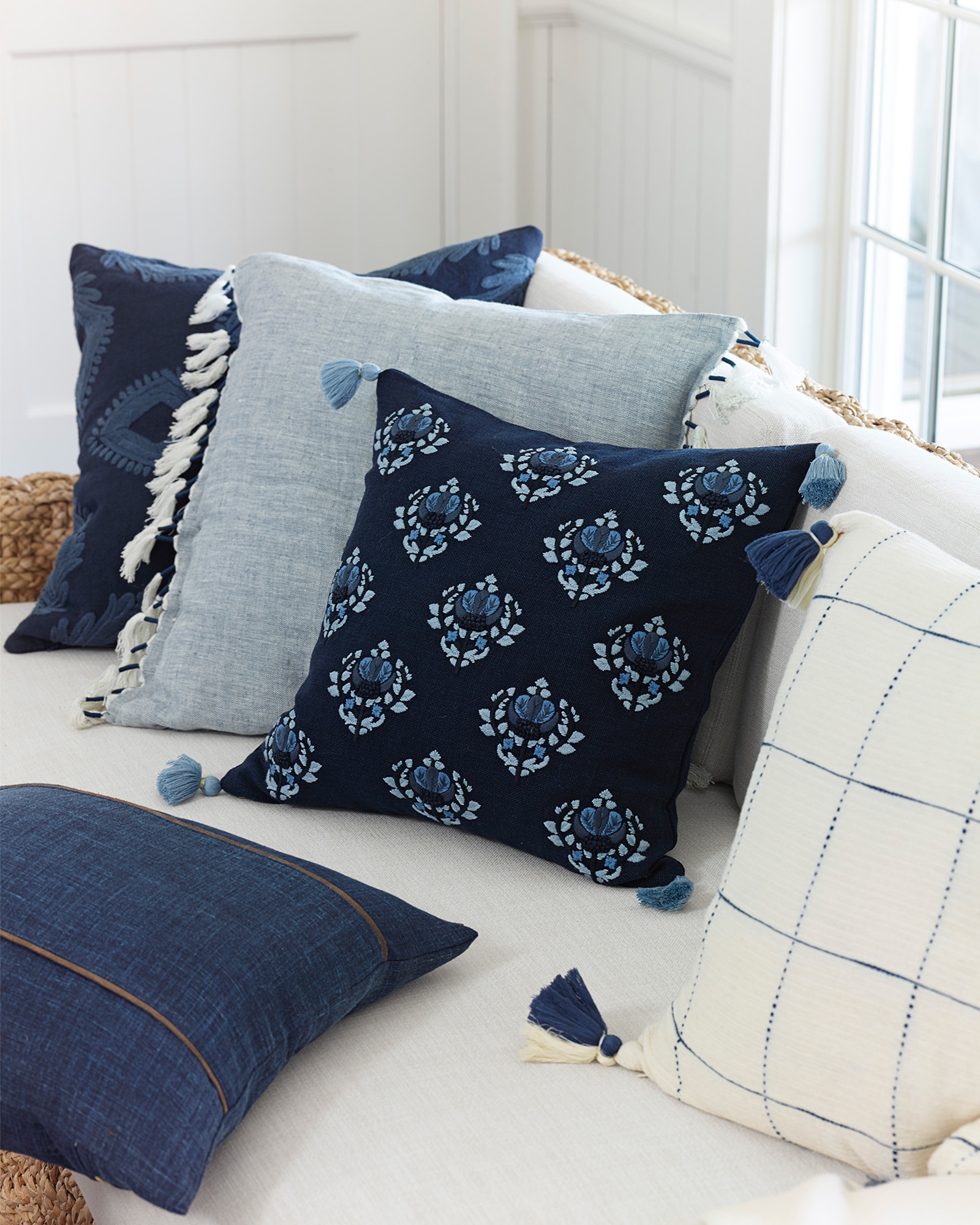 Kemp 20" SQ Pillow Cover - Navy - Insert sold separately - Image 3