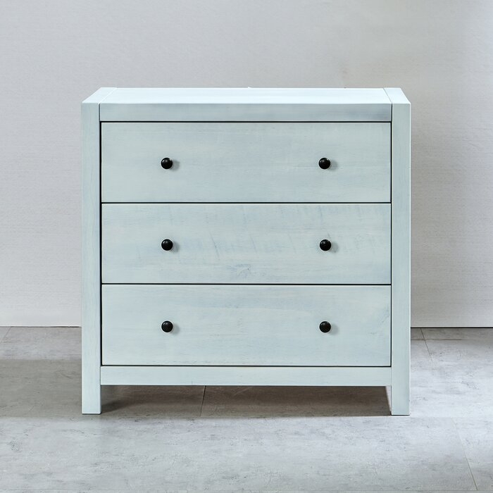 White Washed Amesfield 3 Drawer Dresser - Image 2