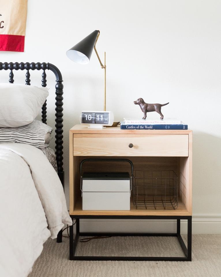 OWEN SINGLE NIGHTSTAND - Image 1