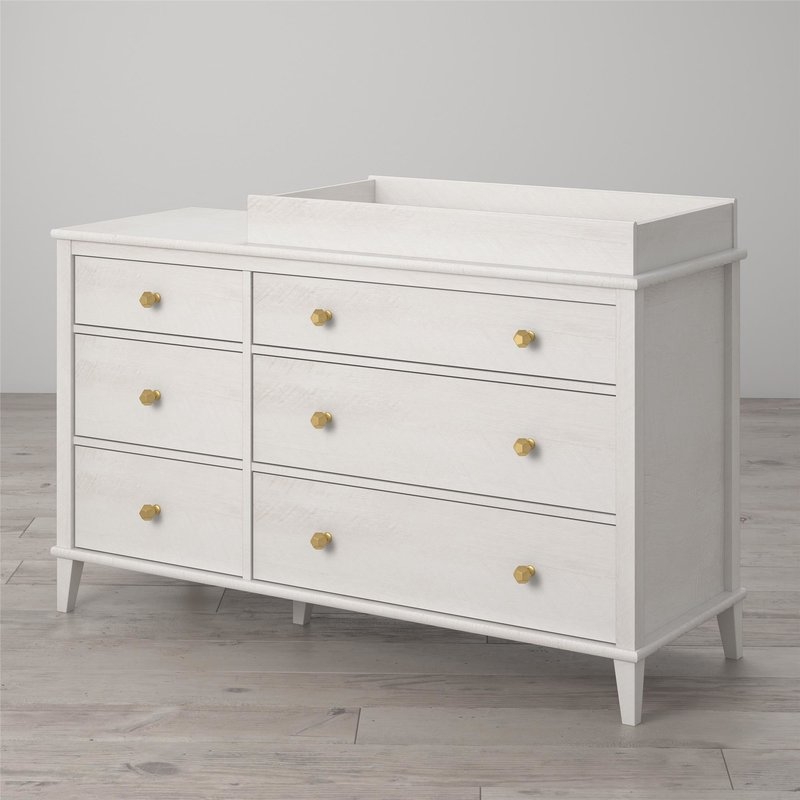August Changing Table Dresser - Image 0