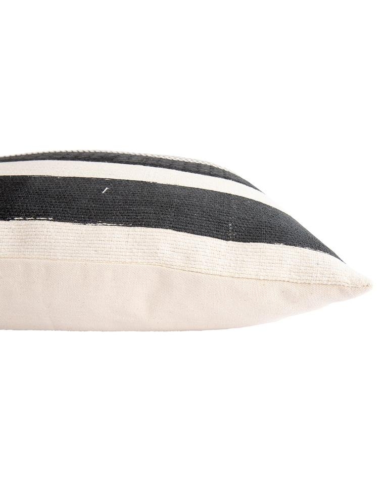 FREYA PILLOW WITH DOWN INSERT - Image 2