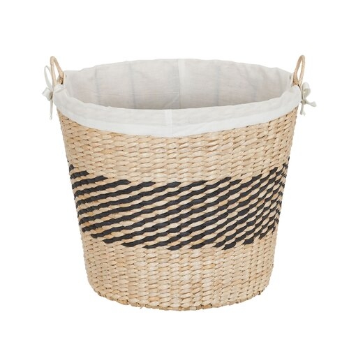 Decorative Band Wicker Basket - Image 0