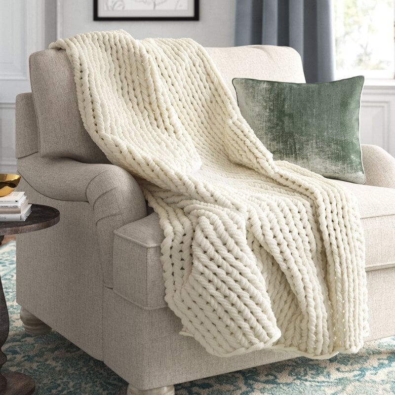 Marvelyn Double Knit Throw - Image 0