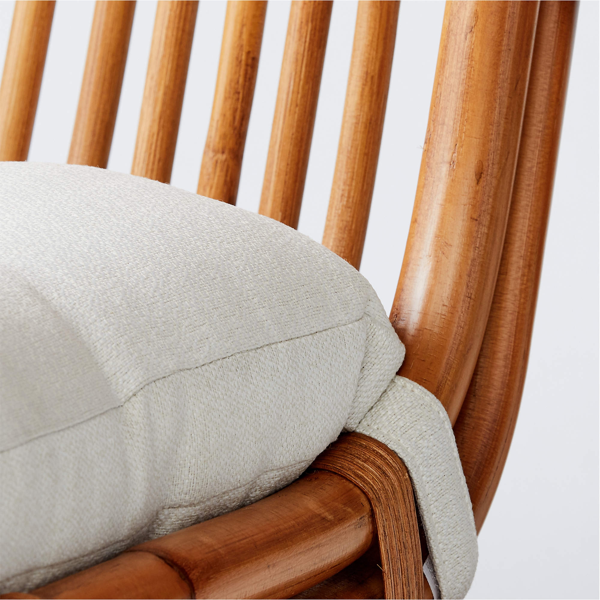 Noelie Rattan Lounge Chair with White Cushion, Mikkeli White - Image 7