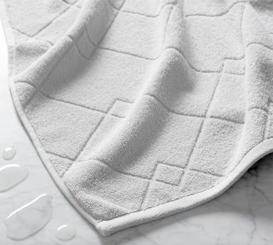 APT Easy Care Towel, Bath, Gray Mist - Image 1