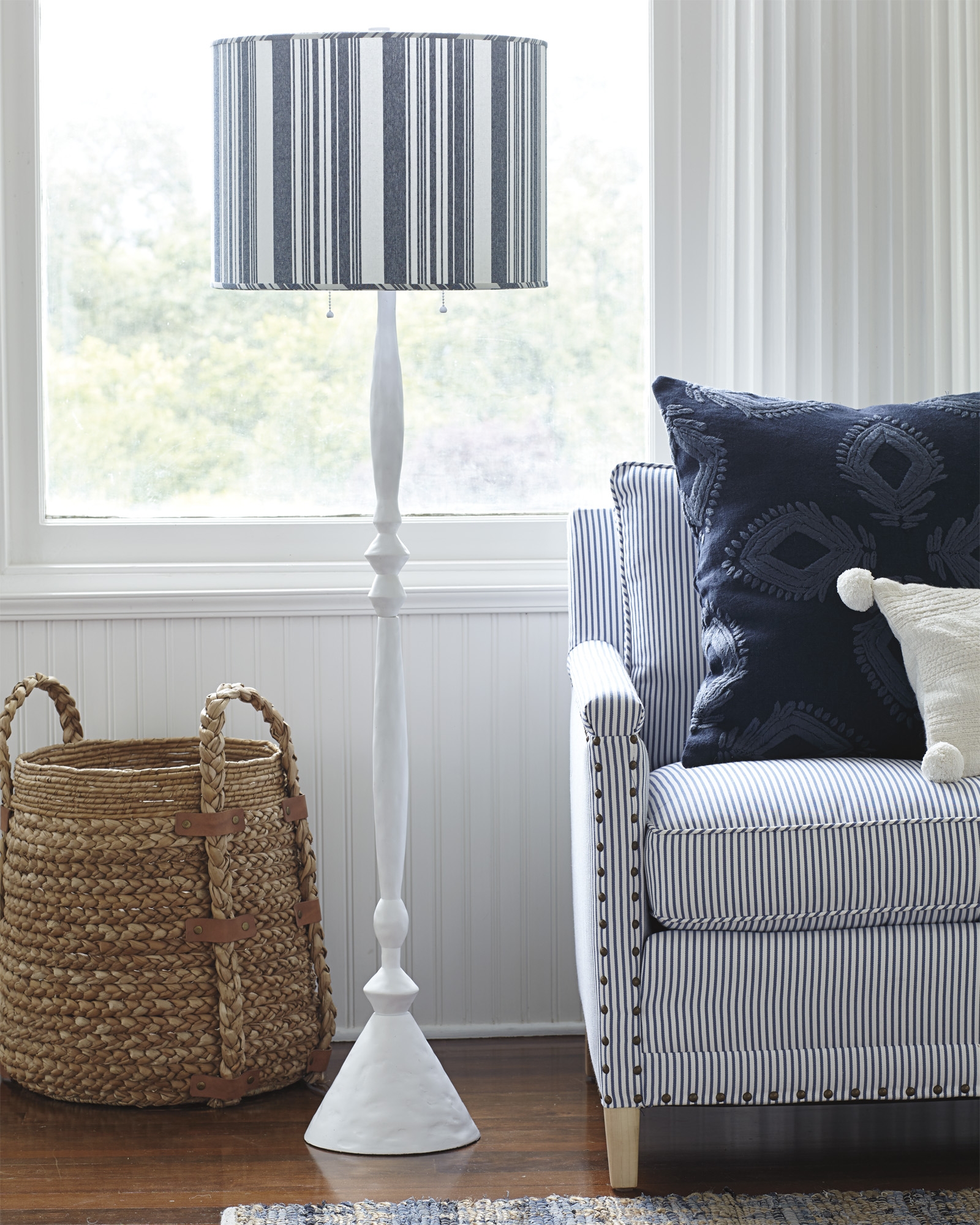 Olema Seagrass Basket - Medium - Image 1